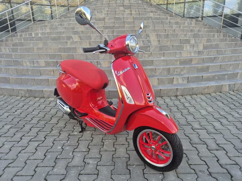 Piaggio Vespa Primavera 125 ABS 3128 km ~ Garantie ~ Rate fără DOBÂNDA