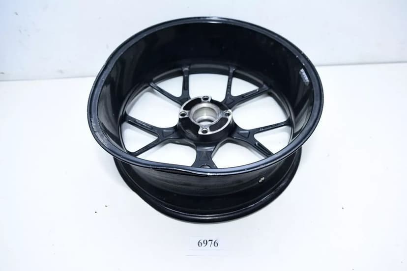 Jantă spate Ducati Panigale V4 2018-2020 îndoită , crăpată