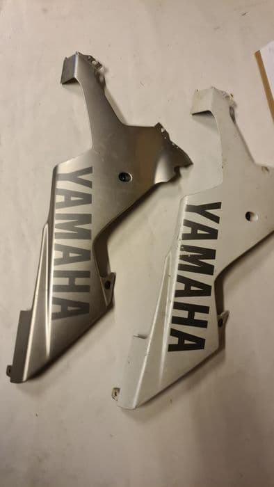 Yamaha R1 2002 2003 carena burta  stânga  / discuri /set contact chei