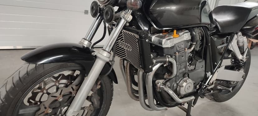 Vând Honda CB 1000F