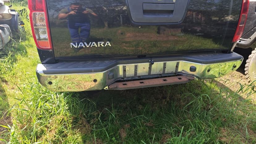 Bara spate nissan navara pathfinder