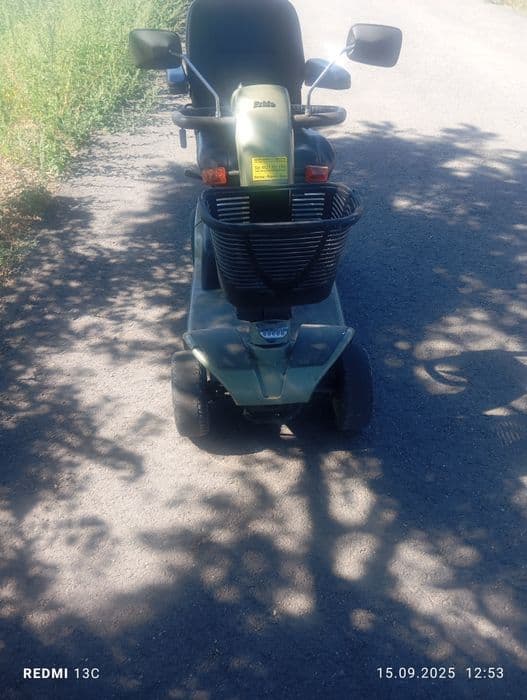 Se vinde  scuter electric pt handicap