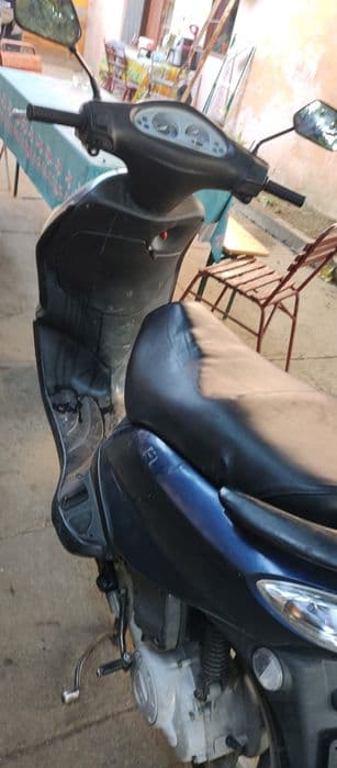 Vând scutere Piaggio Fly 4timpi