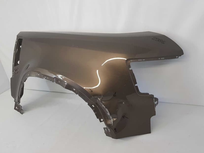 Aripa dreapta fata Land Rover Defender dupa 2021