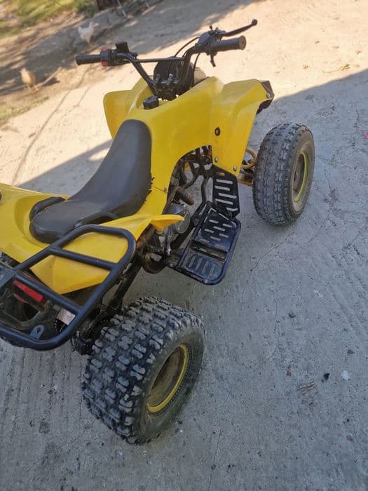 Atv 125 cc 3 +1 motor nou schimbat acum 2 zile electrica noua baterie