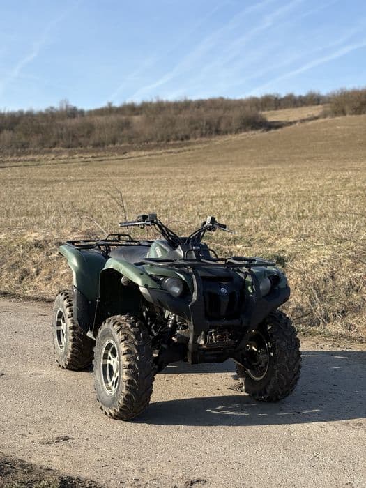 Vand atv yamaha grizzly de 700cm 4x4 cu servi