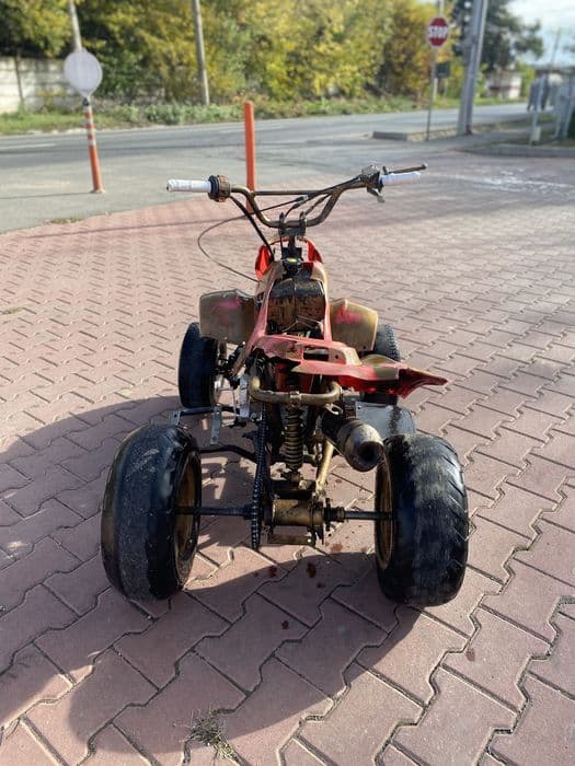 Vand sau schimb atv in stare buna