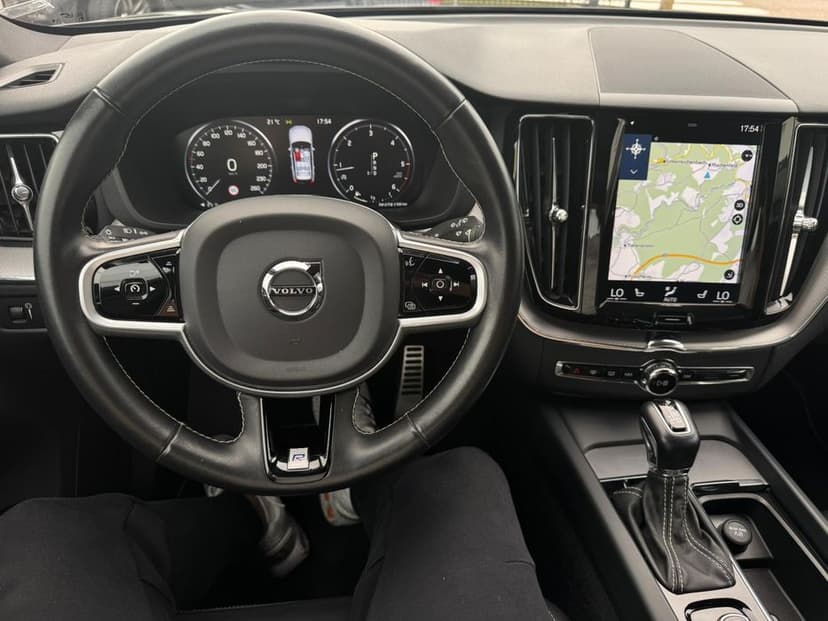 Volvo XC 60 ~ R Design~ 2021