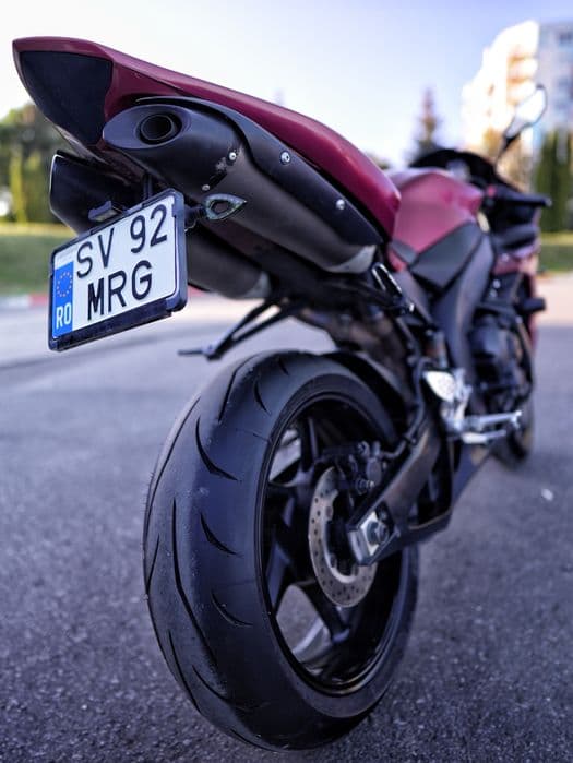 YAMAHA YZF R1 - Culoare speciala -