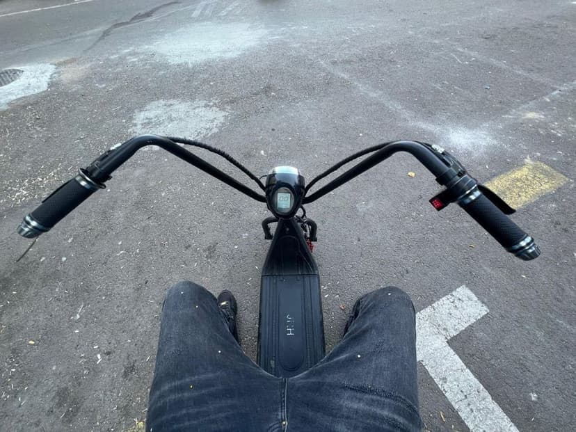 Mini scuter electric