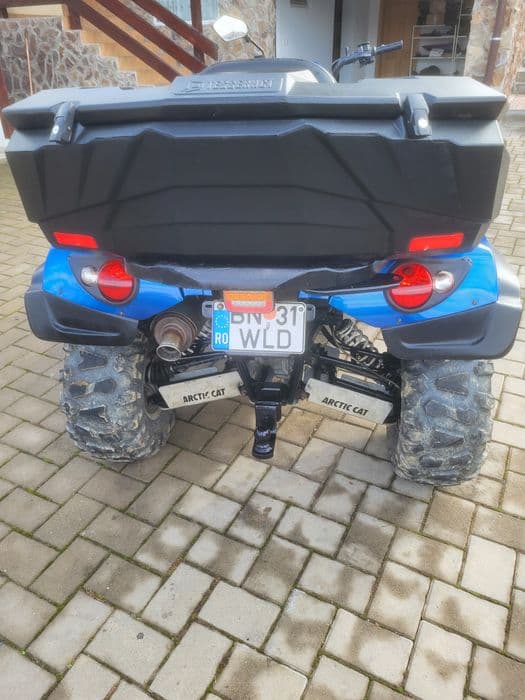 Atv arctic cat 700efi 2013