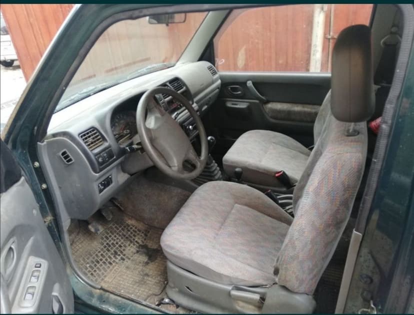 Fuzeta stanga fata suzuki jimny 1.3i