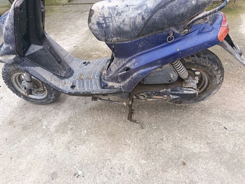 Vand sau schimb scuter