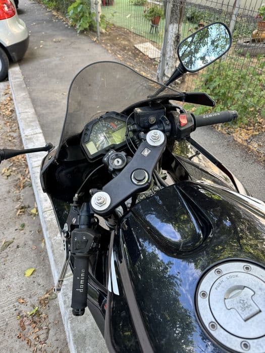 Honda cbr 600rr pc37 2003