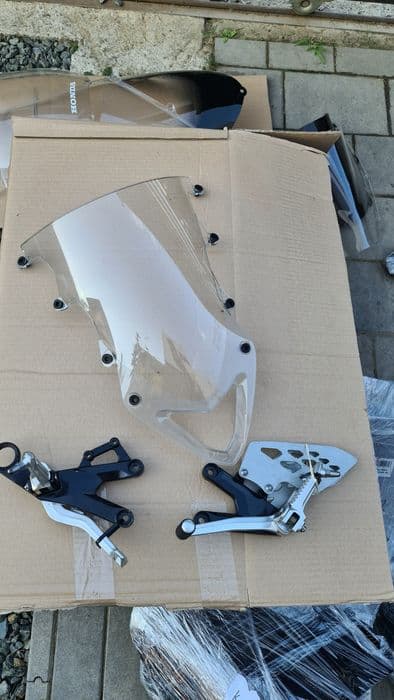 Parbriz  și scarita BMW S1000RR 2009  2014, fumuriu, original