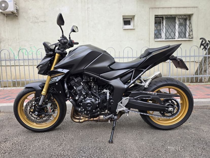 Honda CB1000 Hornet 2025