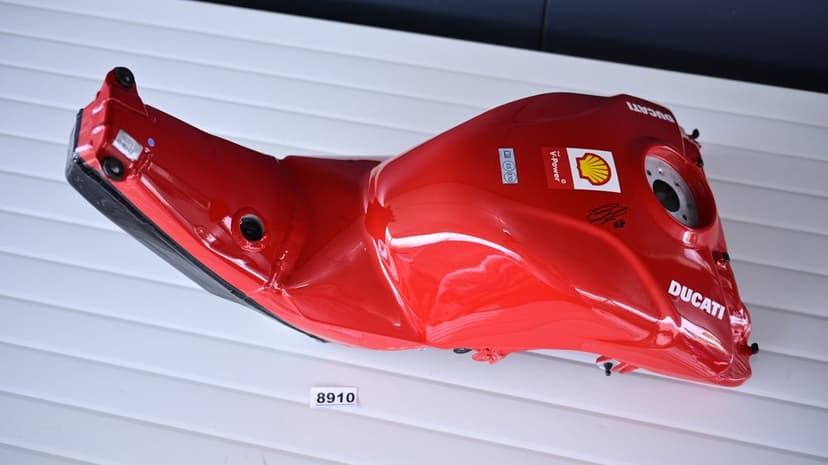 Ducati Panigale V4 2022 2024 Rezervor benzina replica Francesco