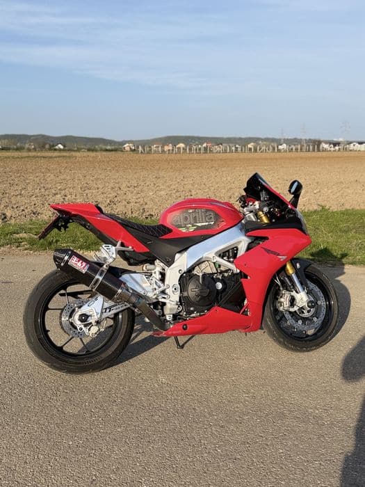 Vand /Schimb Aprilia RSV4