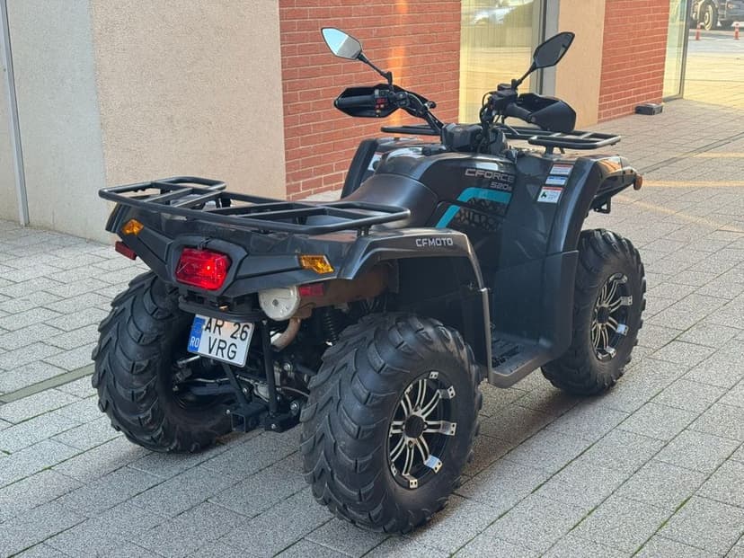 Vand schimb ATV cu Auto