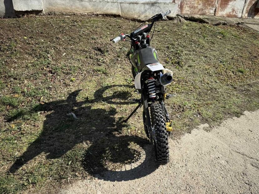 Motocicleta Cross Dirt Bike KXD 140cc Pornire Buton Germania Garantie