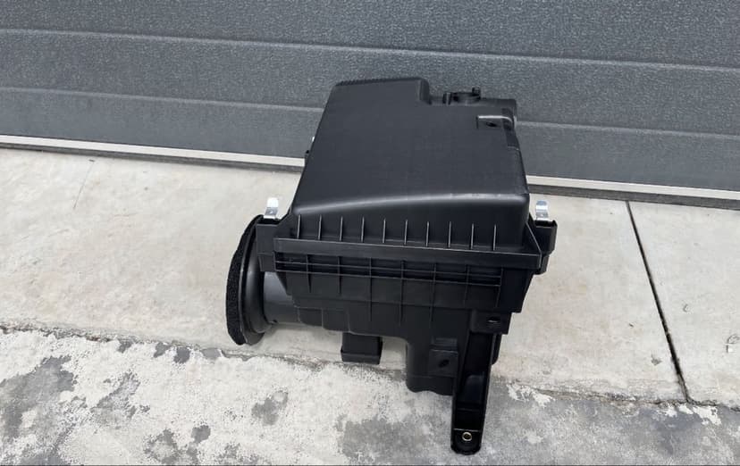 Carcasa filtru aer toyota hilux 2015-2023