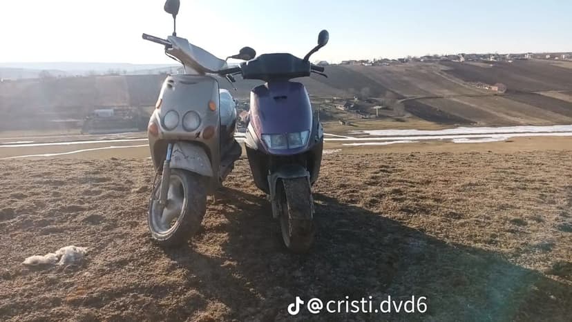 Vând scuter Aprilia sr50 de 80