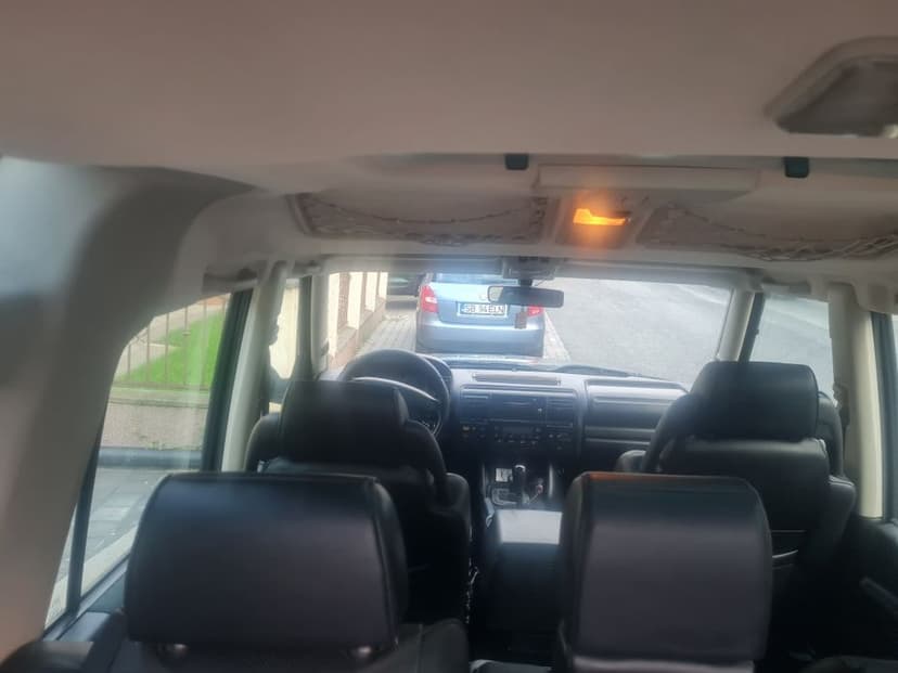 Land Rover Discovery 2