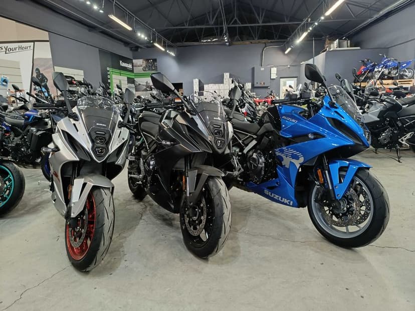 Suzuki GSX-8R M5 2025 - nou - 0 km - Suzuki Constanta by EST BIKE