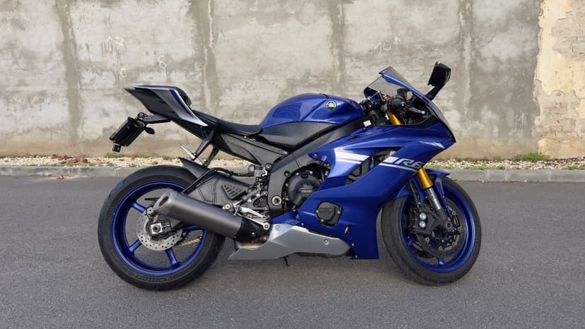 Yamaha R6 2017 | 12.476 km | Stare impecabilă | Factură