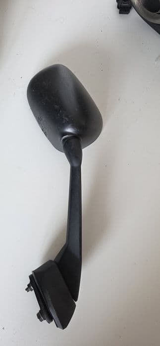 Oglinda dreapta Yamaha  FZ1 s Fazer originala