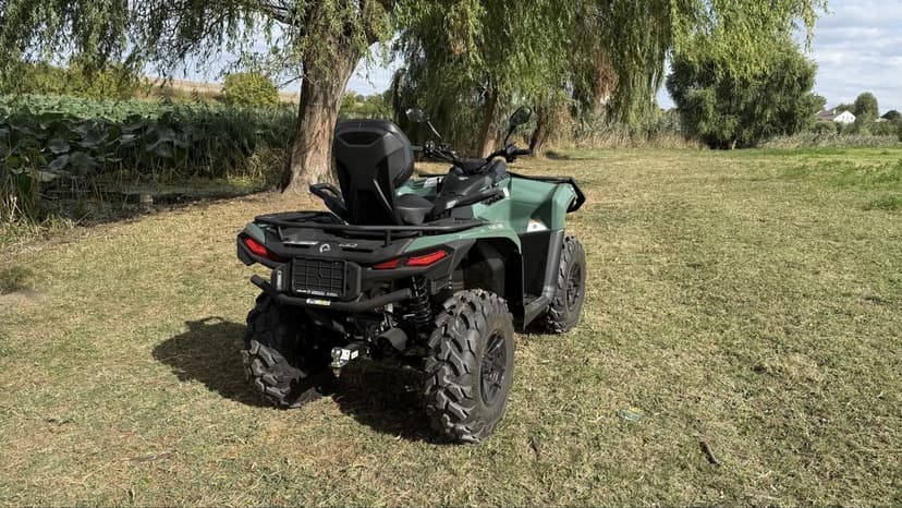 Can-Am 700 outlander 2025