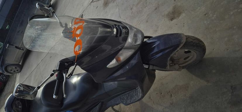 Scuter Suzuki Burgman