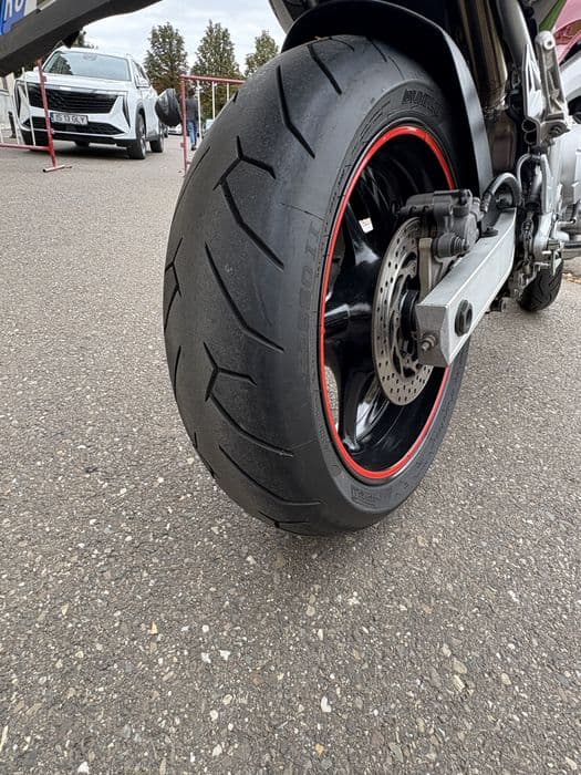 Vand motocicleta Yamaha FZ6N