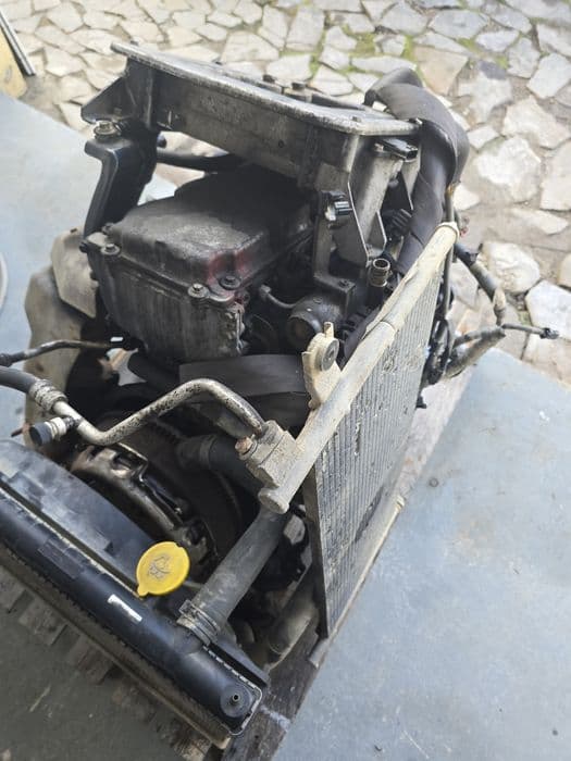 Vând cutie viteze si alte piese Nissan Navara 2006,2,5 DIesel