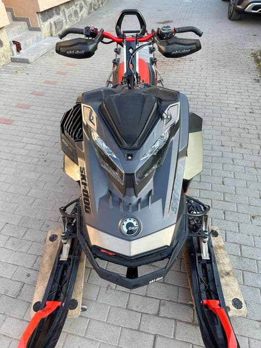 Snowmobil Ski Doo Summit X TURBO 850 E-TEC SHOT 2022