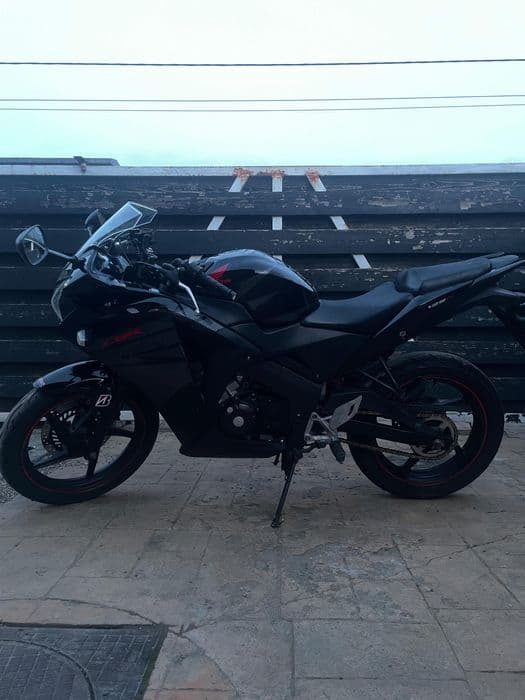 Honda CBR 125R 2017