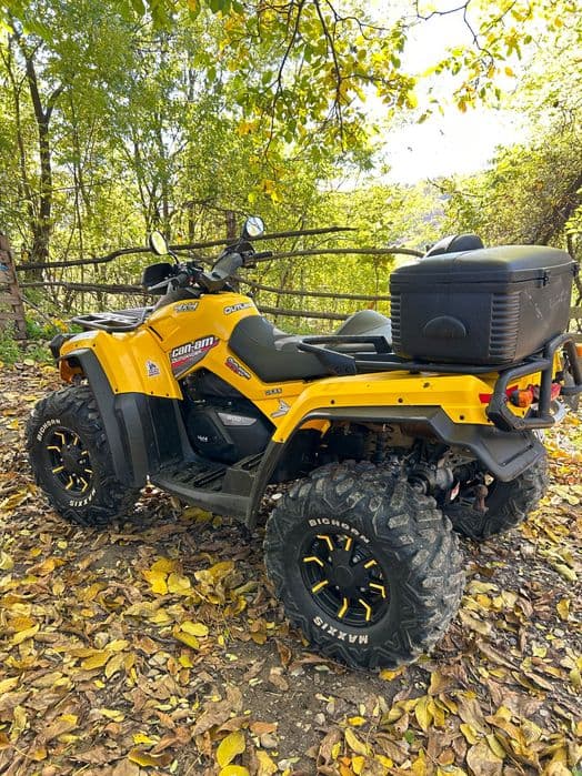 Vând Can Am 800r