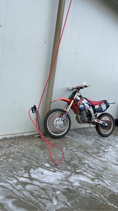 Honda CRF 450 full cross – hobby bike, perfect întreținut!