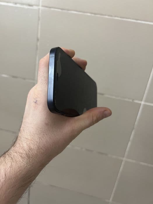 Vand Iphone 12 impecabil