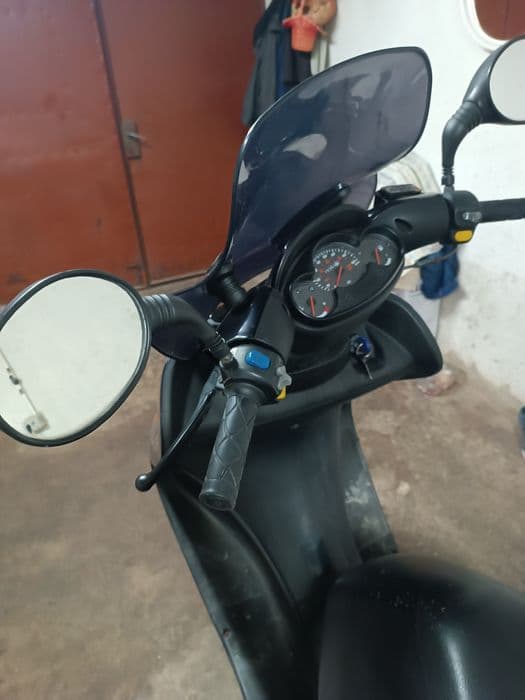 De vânzare scuter Yamaha înmatriculat !
