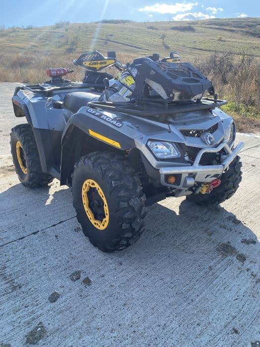 Can am outlander 800R XTP