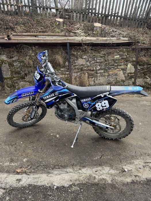 Motocicleta enduro de vanzare