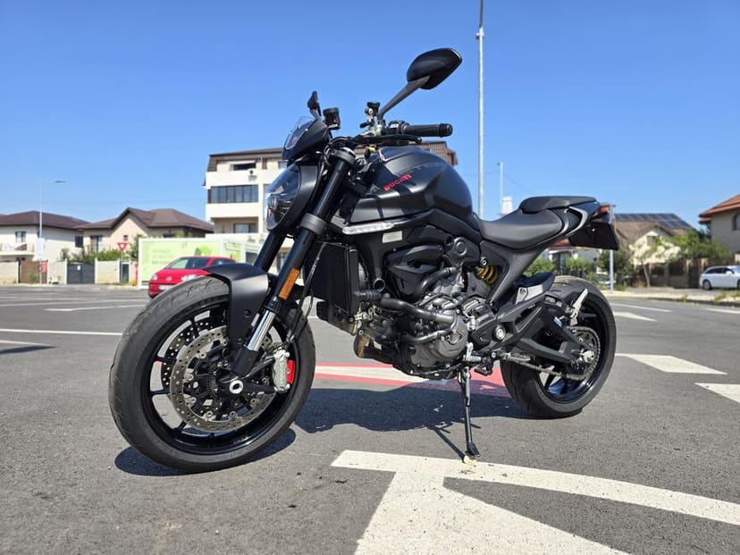Ducati Monster 937 Plus 2021