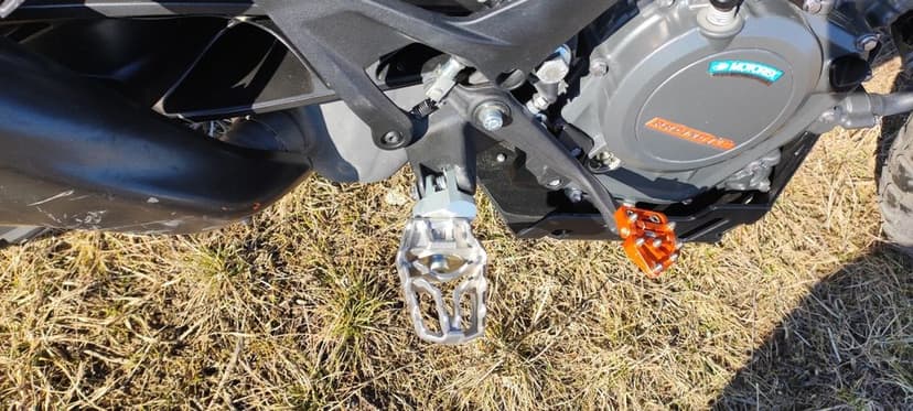 Vând KTM 390 Adventure cu doua seturi de roti
