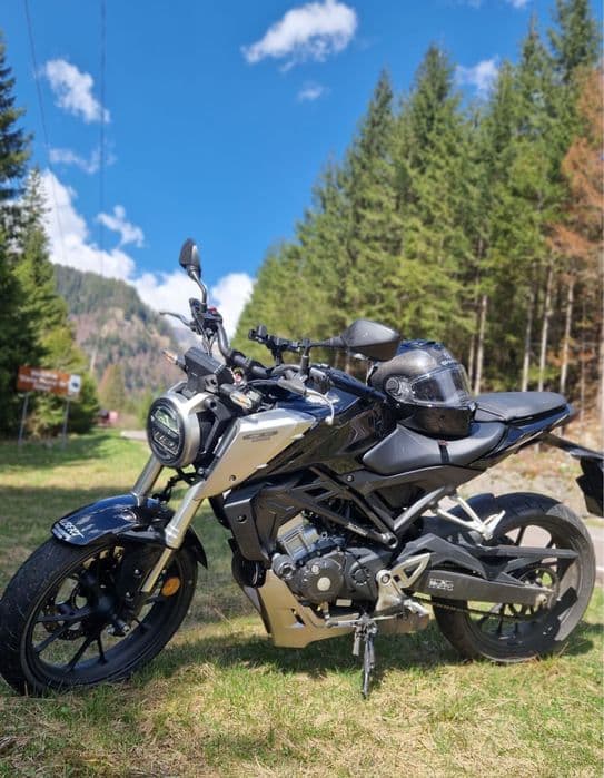 Honda CB125R categ A1 de vanzare