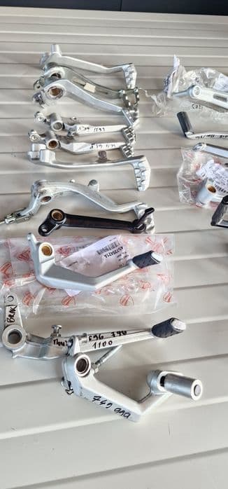 Pedala frâna schimbator DUCATI 848 Monster Multistrada Diavel Panigale