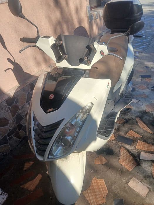 Vând scuter Malaguti