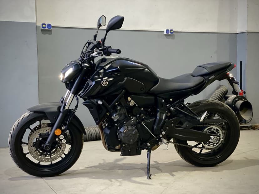 Yamaha MT07 2023 BLACK limitata A2 35 kw