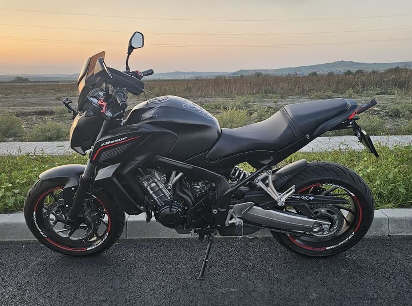 HONDA CB650FA - 2015 - 25500km - ABS