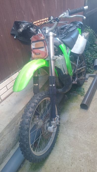 Vand kawasaki kx 85 power valv complet reconditionat pret 1000 euro